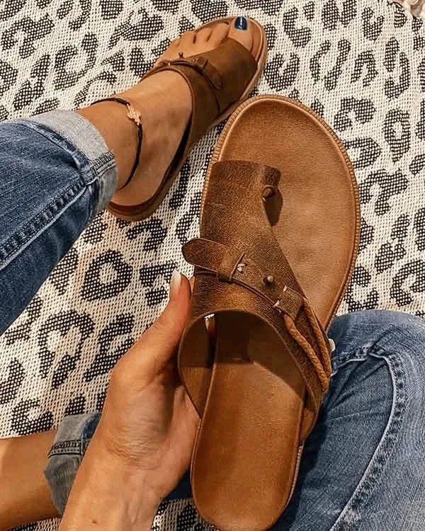 Women's Soft Comfy Sandals with Lightweight Sole