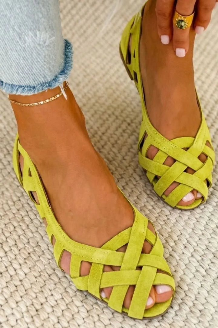 Women's Soft Flat Sandals with Cut Out Design