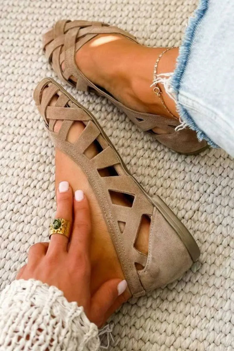 Women's Soft Flat Sandals with Cut Out Design