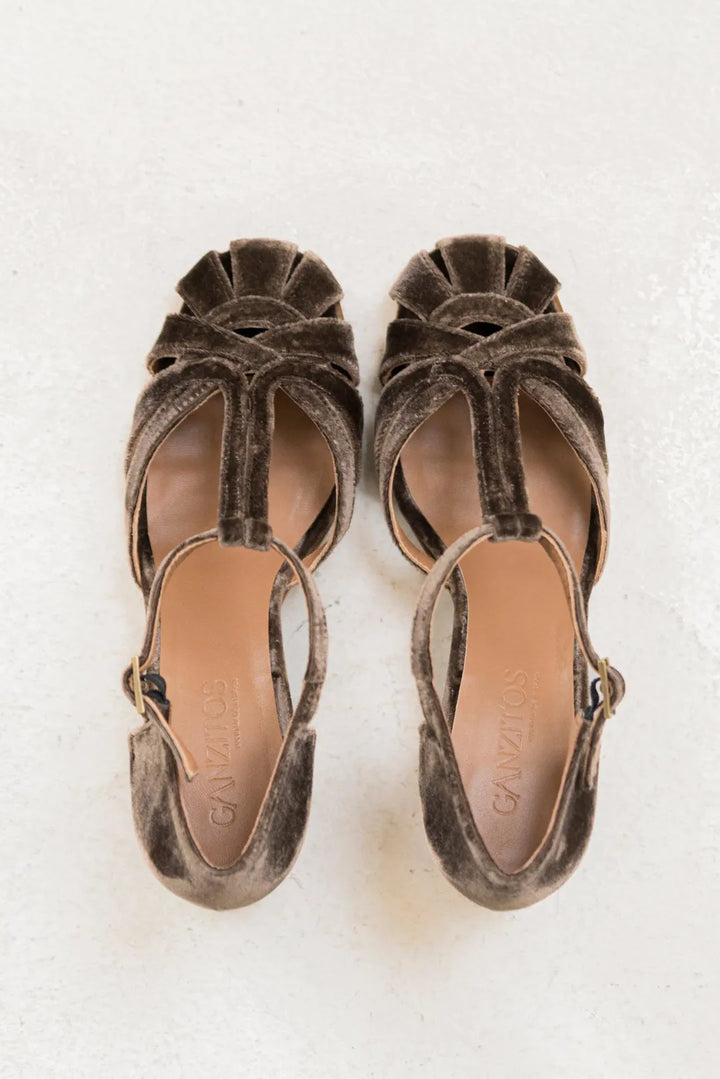 Women's Soft Heeled Sandals with Non Slip Sole