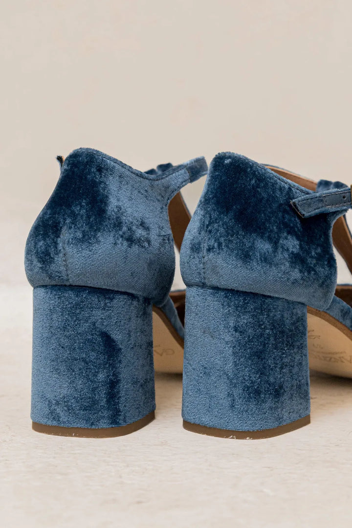 Women's Soft Heeled Sandals with Non Slip Sole