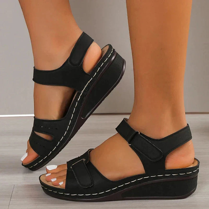 Women's Soft Platform Sandals with Padded Footbed