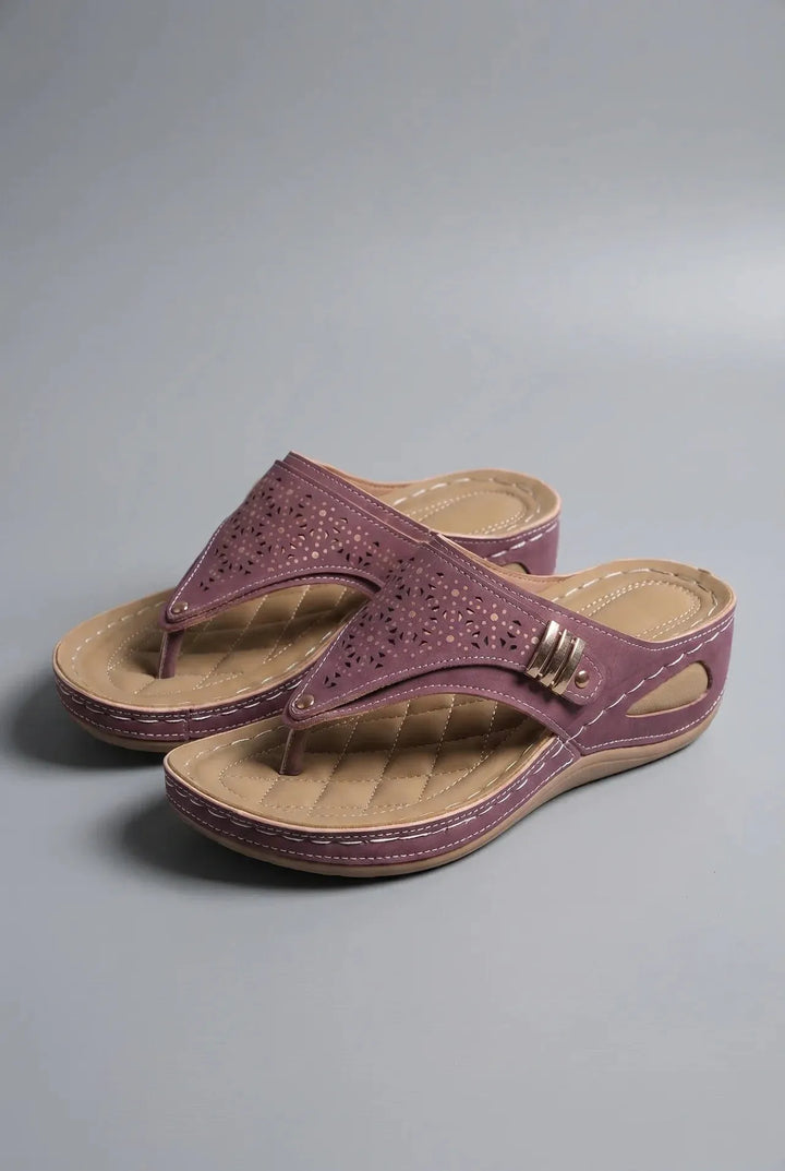 Women's Soft Wide Fit Sandals with Arch Support