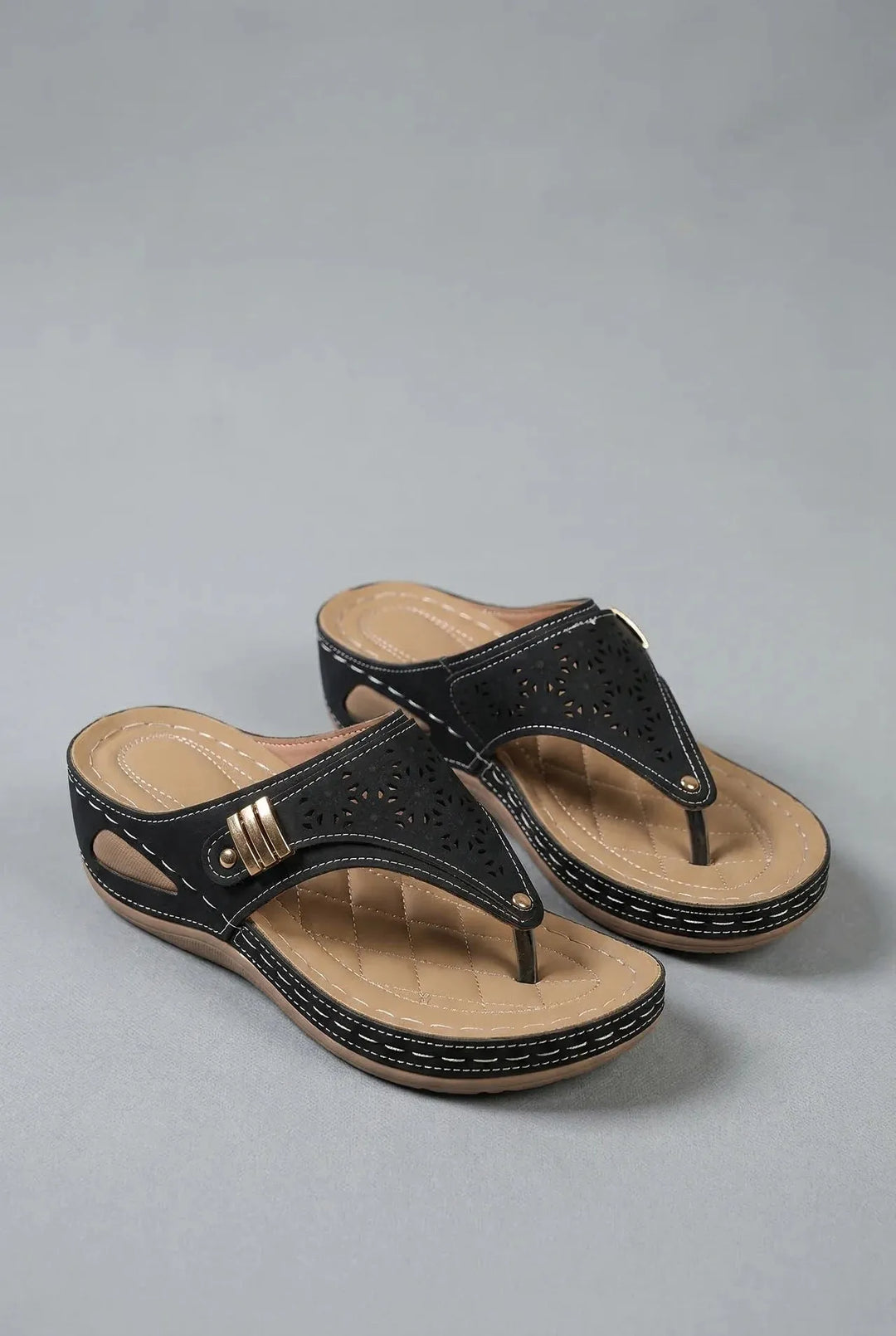 Women's Soft Wide Fit Sandals with Arch Support