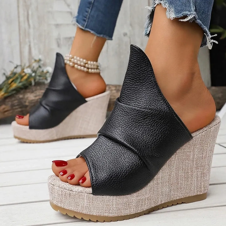 Women's Wide Fit Platform Heeled Sandals with Cushioned Insole