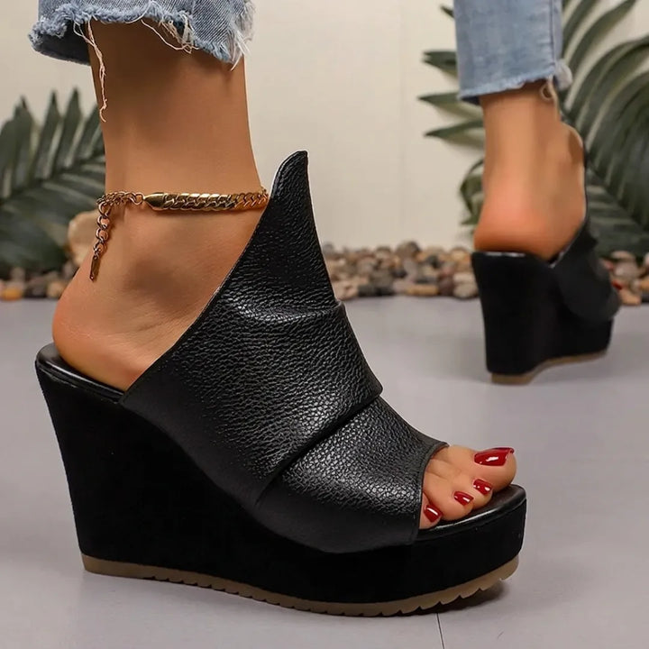 Women's Wide Fit Platform Heeled Sandals with Cushioned Insole