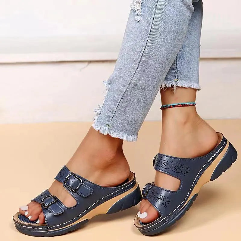 Women's Wide Fit Soft Sandals with Arch Support