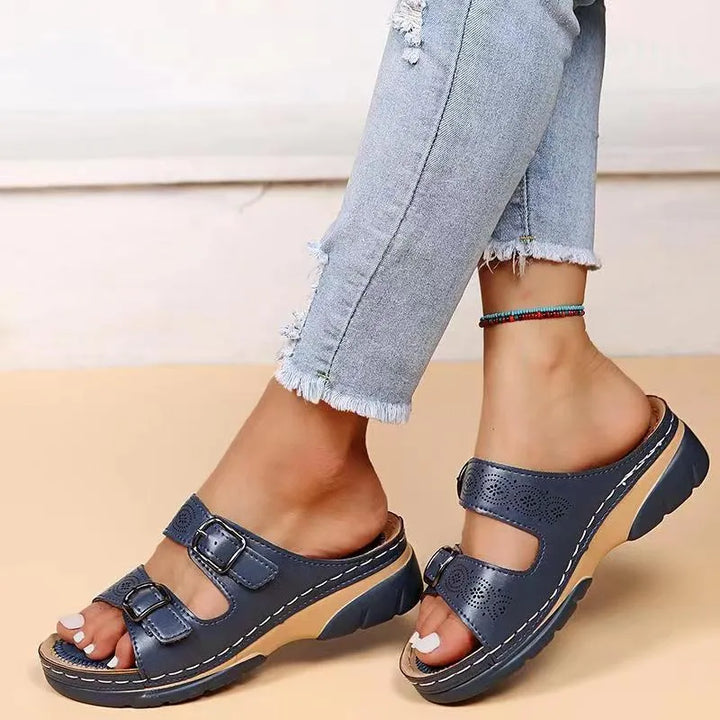 Women's Wide Fit Soft Sandals with Arch Support