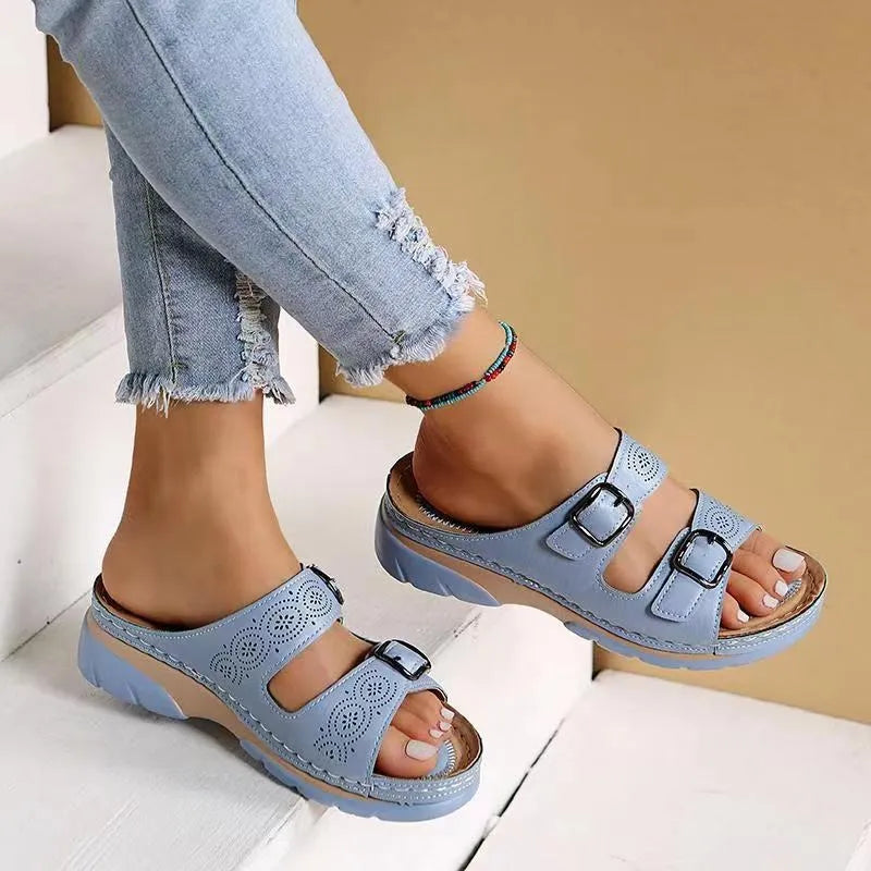 Women's Wide Fit Soft Sandals with Arch Support