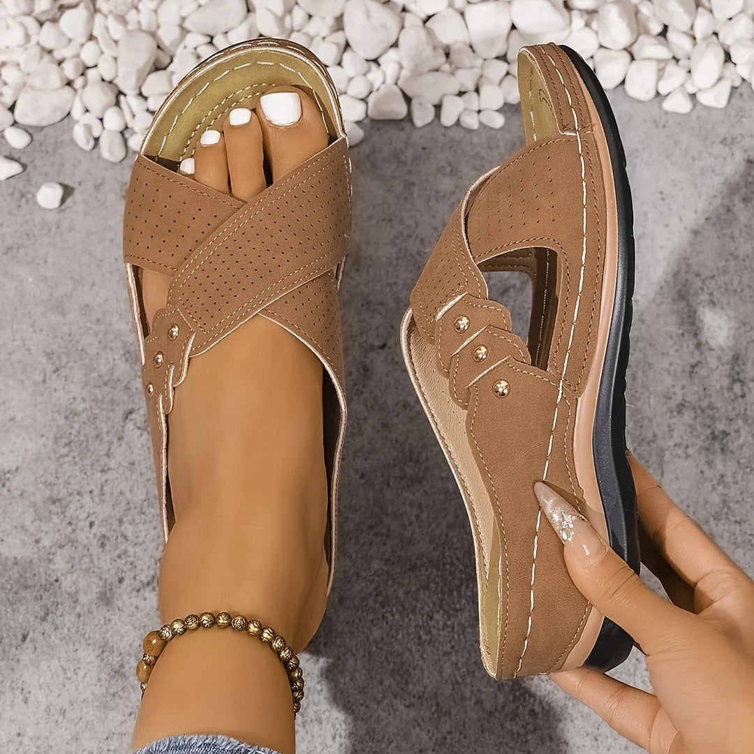 Women's Wide fit Platform Sandals with Cushioned Footbed