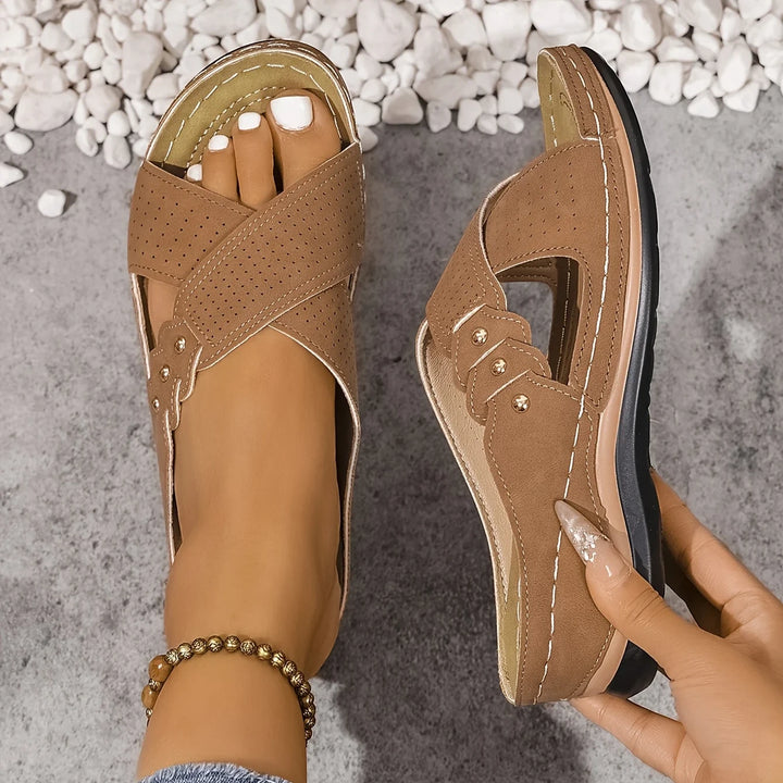 Women's Wide fit Platform Sandals with Cushioned Footbed