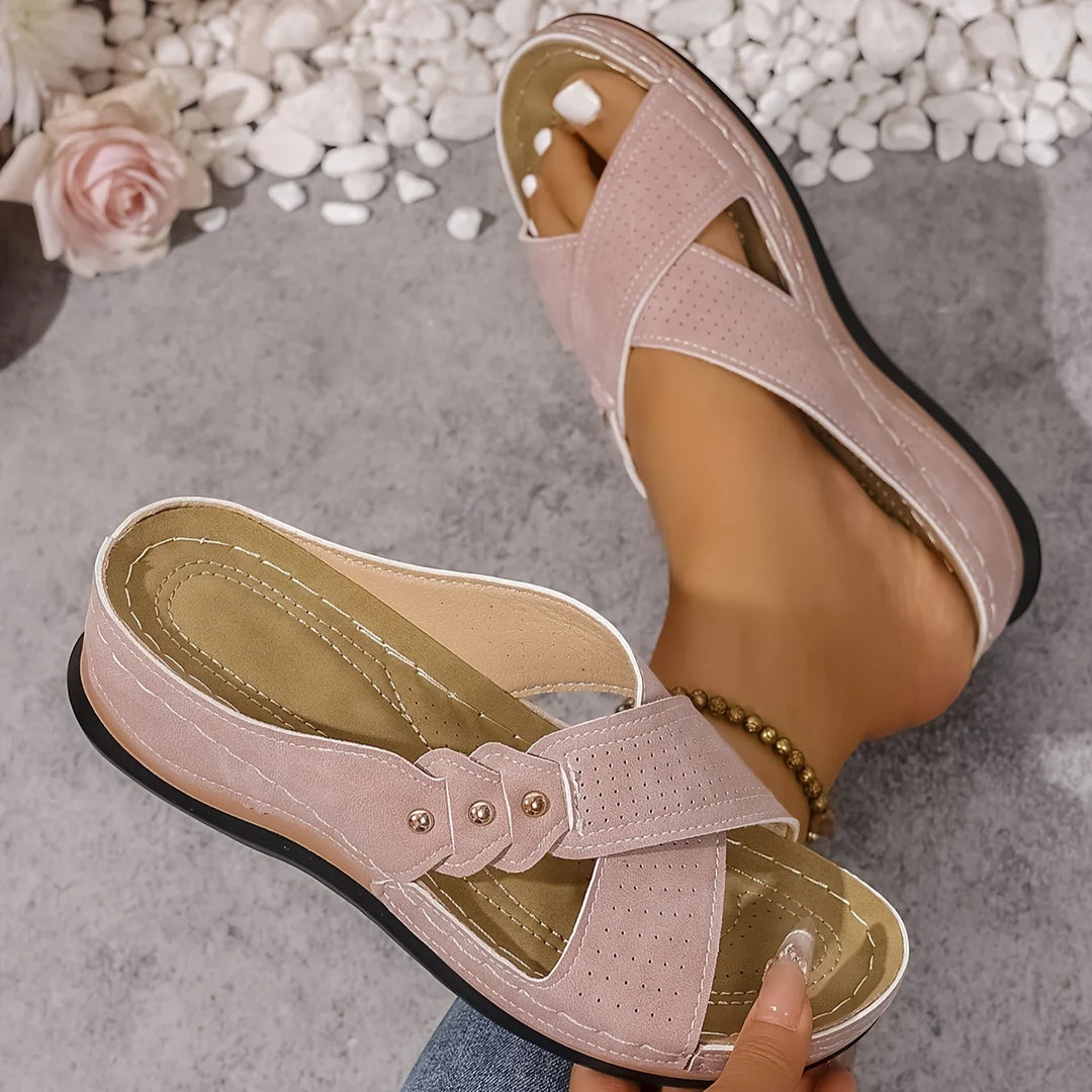 Women's Wide fit Platform Sandals with Cushioned Footbed
