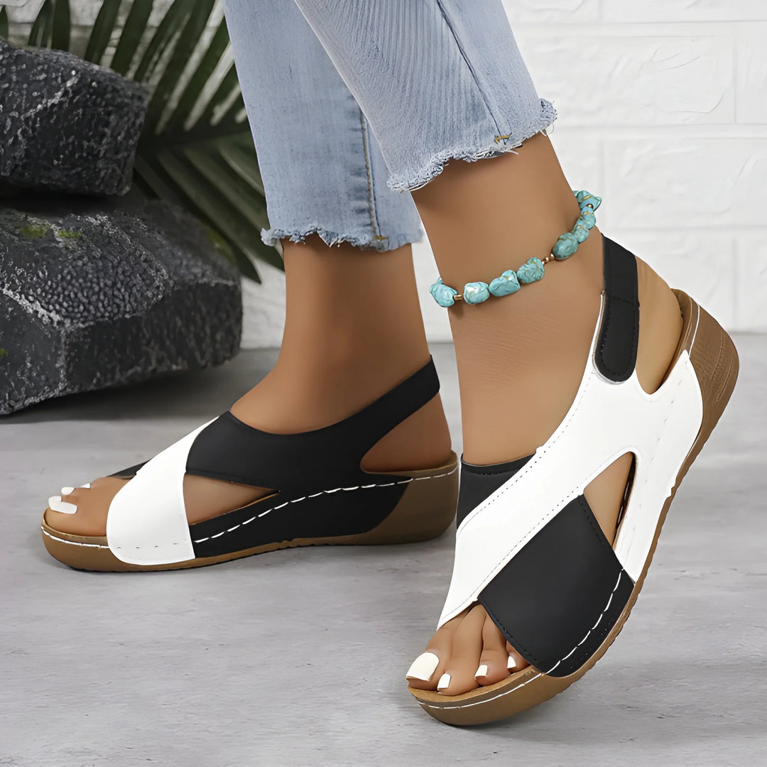 Women's Flat Comfy Sandals with Soft Lining