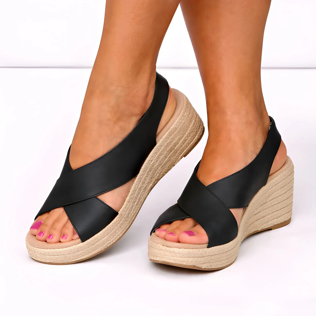 Women's Soft Comfy Platform Sandals with Cushioned Footbed