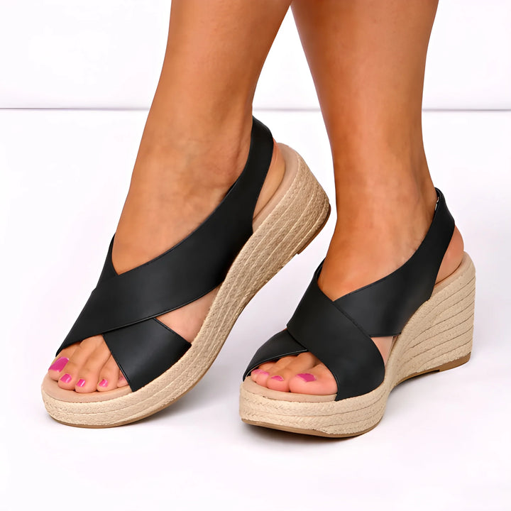 Women's Soft Comfy Platform Sandals with Cushioned Footbed