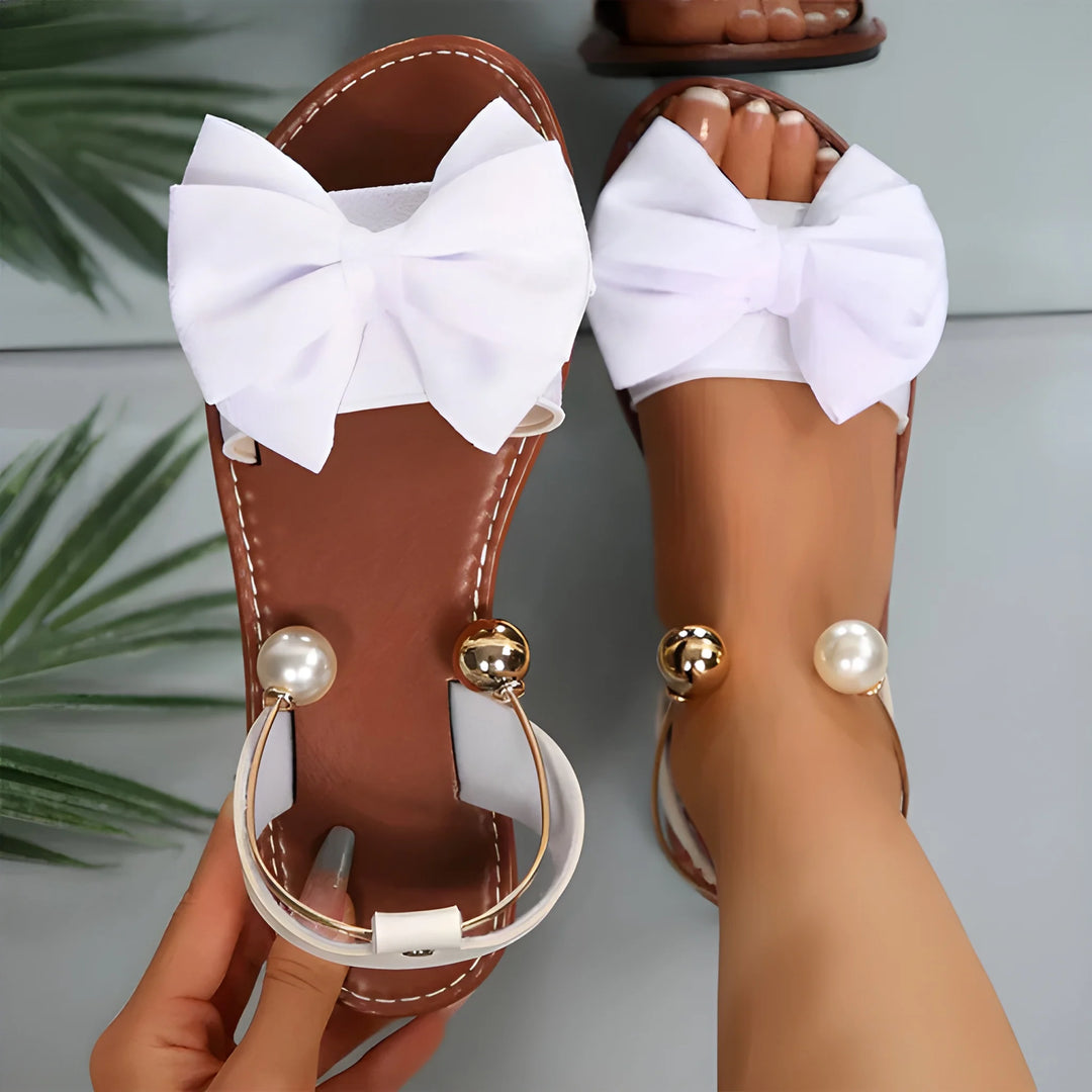 Women's Fluffy Flat Sandals with Cushioned Footbed