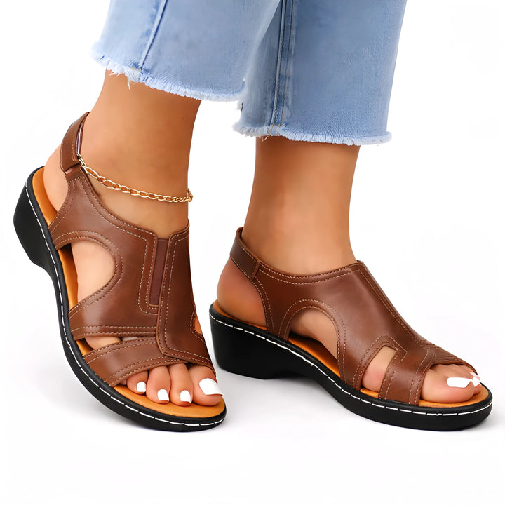 Women's Soft Comfy Sandals with Cushioned Footbed