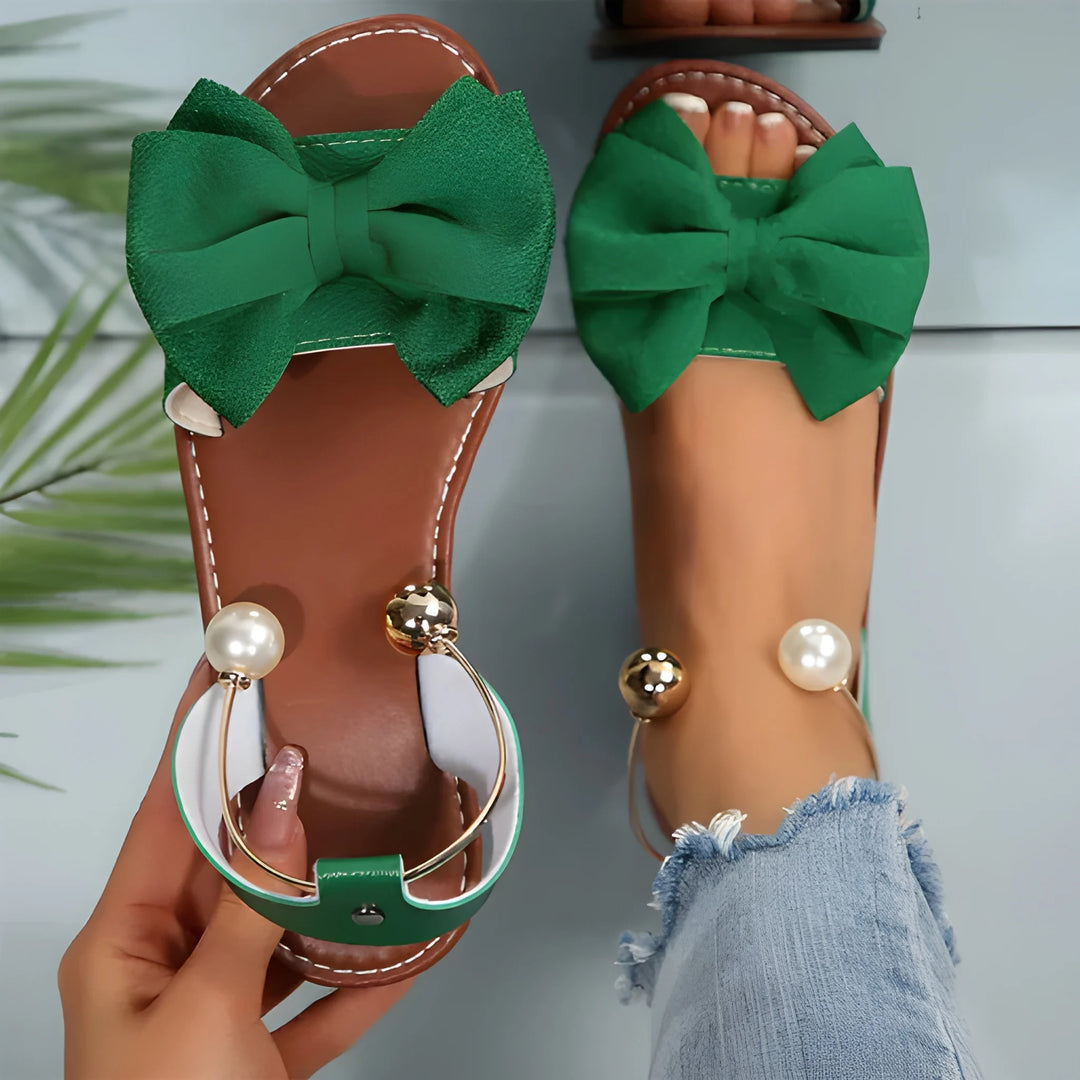 Women's Fluffy Flat Sandals with Cushioned Footbed