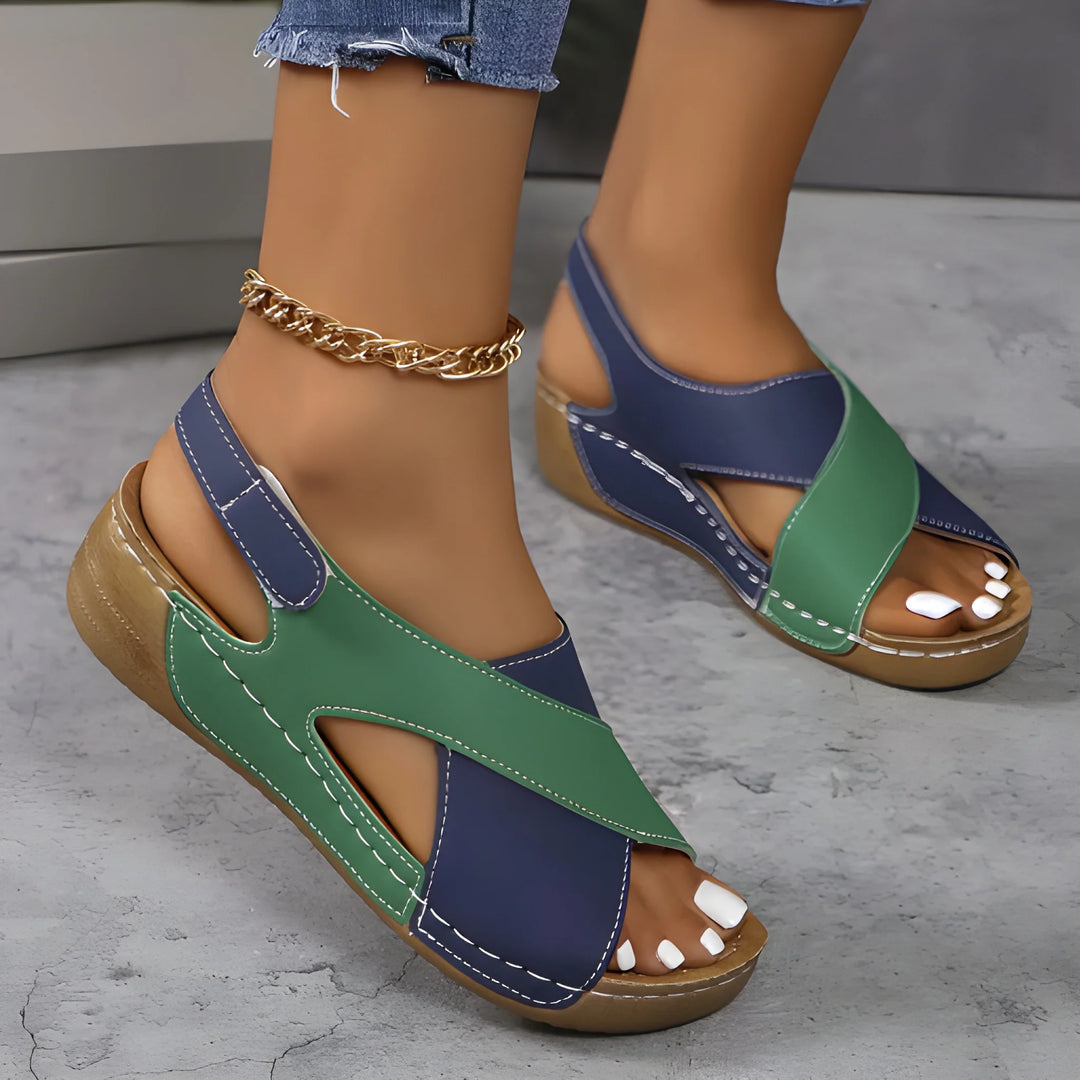 Women's Flat Comfy Sandals with Soft Lining