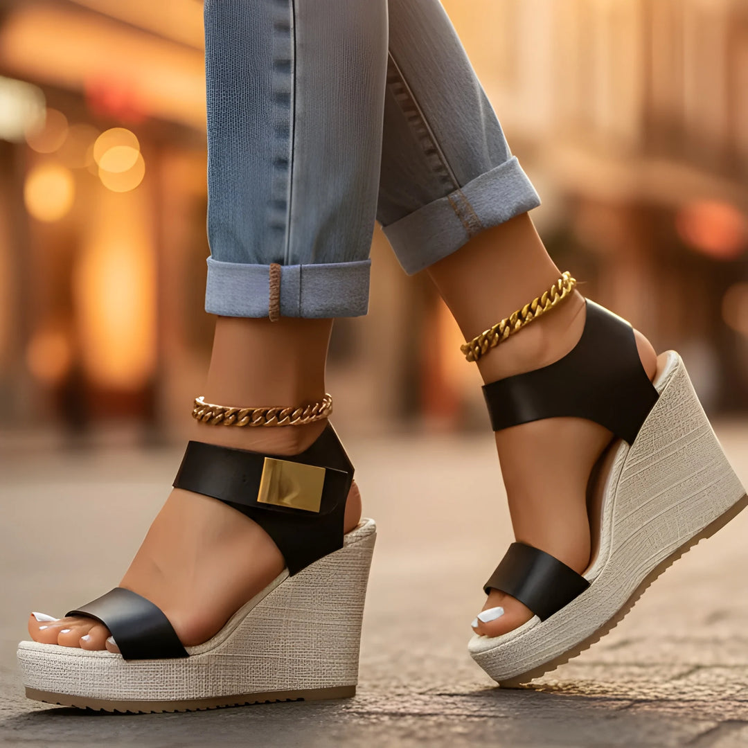 Women's Platform Wide Fit Sandals with Cushioned Footbed