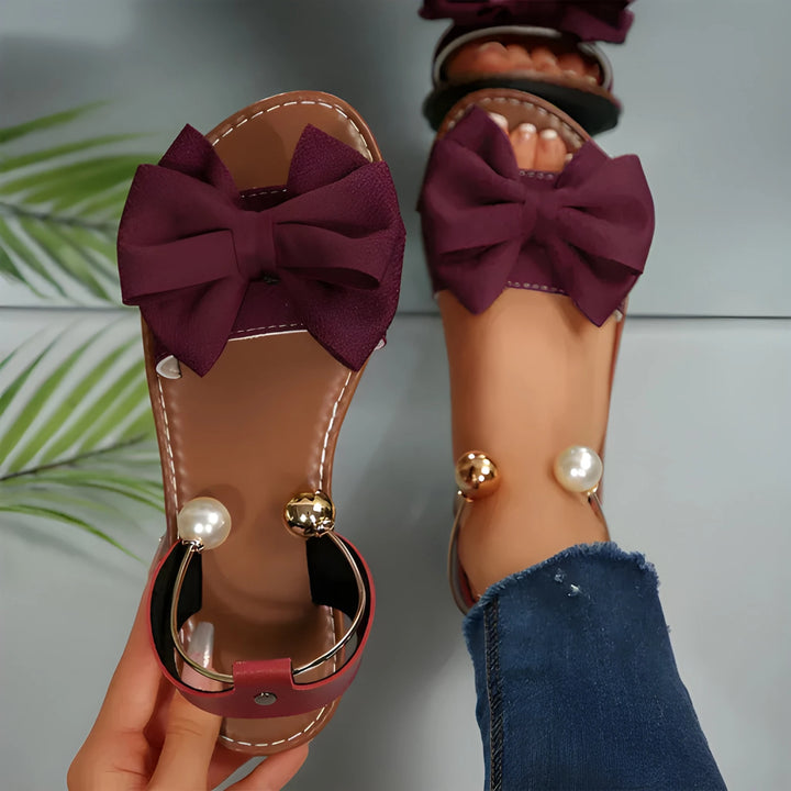 Women's Fluffy Flat Sandals with Cushioned Footbed